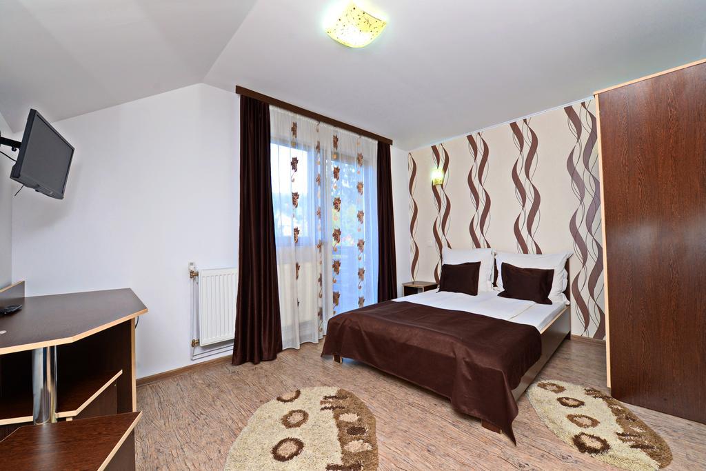 Pensiunea Beatrice Vatra Dornei Room photo