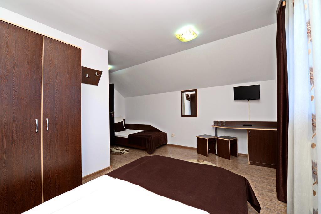 Pensiunea Beatrice Vatra Dornei Room photo