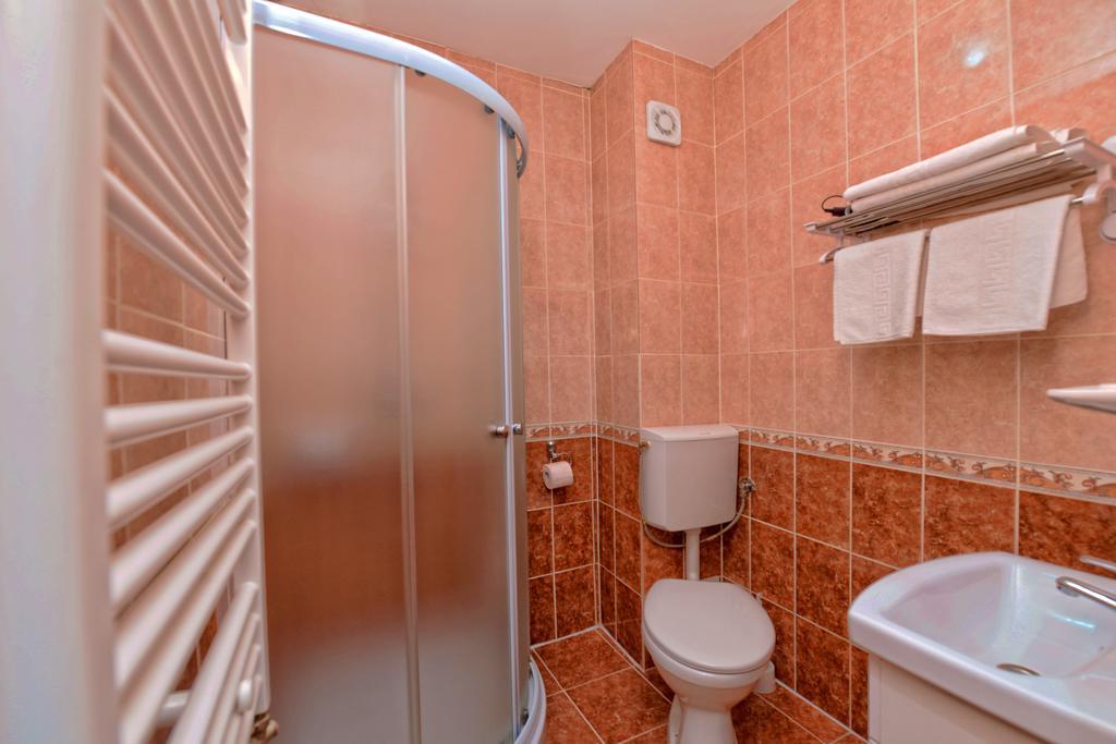 Pensiunea Beatrice Vatra Dornei Room photo